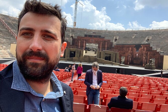 Arena di Verona Opera - Ticket + 1h City guided walking tour - Ticket pickup at Arena di Verona: the 5:40 pm checkpoint