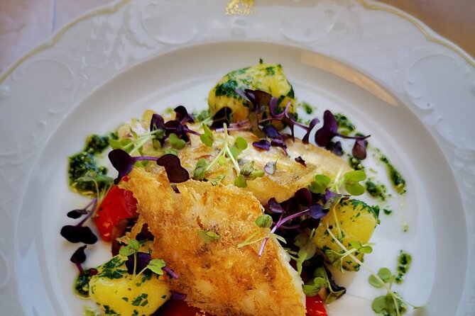 Austrian Delights: 3-course Austrian Dinner and Concert at Musikverein Vienna - Austrian Dinner + Mozart at Musikverein: the key idea