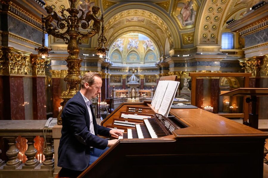 Budapest: St.Stephen's Basilica Grand Organ Concert Tickets - After the concert: use your time in the basilica wisely