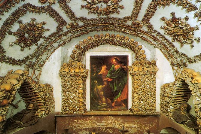Capuchins Crypt Tour and Concert in Rome - Live sacred music in a reserved hall: what you’ll hear and feel