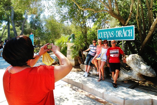 Caves of Drach Half-Day Tour with Boat Trip and Music Concert - Tips to make the timing and crowds feel manageable