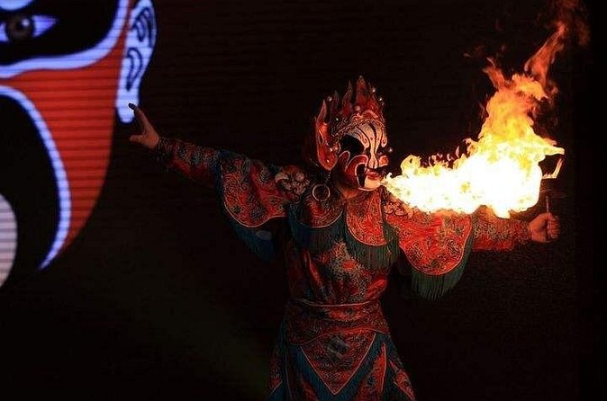 Chengdu Sichuan Opera Evening Show Ticket-Shu Feng Yan Yun - Costumes, Music, and Skits: What You’ll Likely Enjoy Even Without Perfect Mandarin