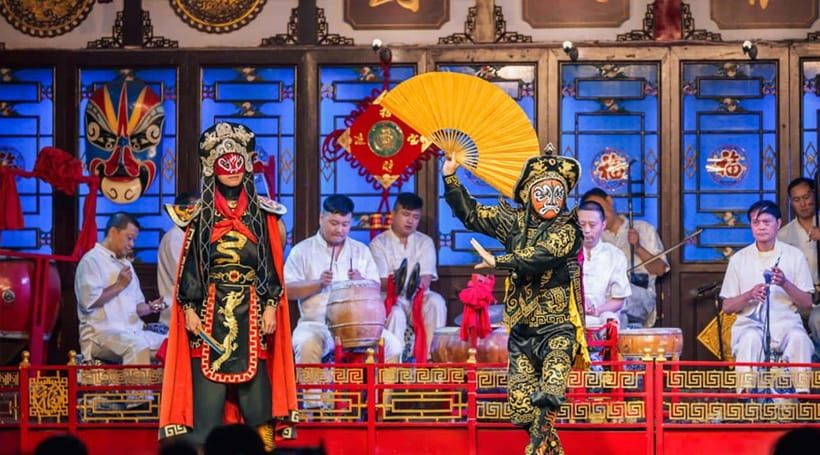Chengdu: Sichuan Opera Show & Covered Bowl Tea & Massage - Should you book Shu Feng Ya Yun with tea and an add-on?