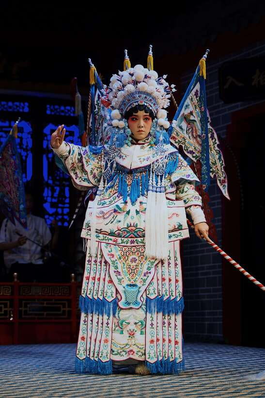 Chengdu: Sichuan Opera Show Ticket - Shu Feng Ya Yun - Tea, Snacks, and Your Free Treat Choice: The Value Add