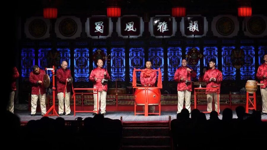 Chengdu: Sichuan Opera Shu Feng Yan Yun Evening Show Ticket - Who Should Book Shu Feng Ya Yun (and Who Might Skip It)