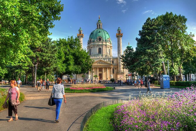 Classical concert Vivaldi 4 seasons in Karlskirche Vienna - Who this concert suits best (and who should think twice)