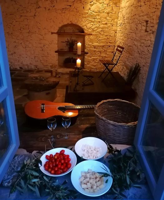 Classical guitar concert in a historic olive press - Practical notes for a smooth night out