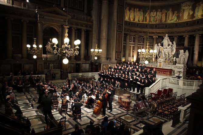 Classical Music Concert Ticket at the Madeleine Church - The church experience: atmosphere vs. acoustics reality