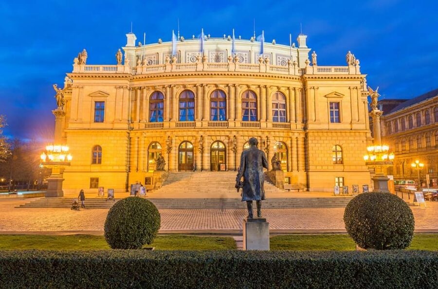 Concert in the Rudolfinum - MOZART, VIVALDI, SMETANA - Who this concert is best for (and who should rethink it)