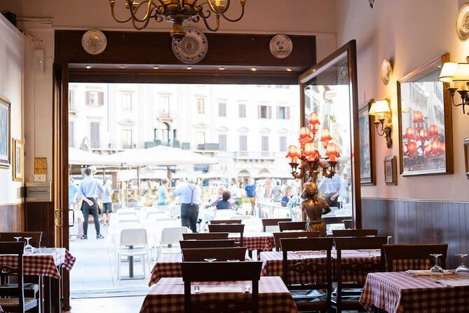 Dinner and Concert with "Three Tenors": A Real Italian Experience - A 3-hour Florence night: dinner near Piazza Signoria, then the Three Tenors-style concert