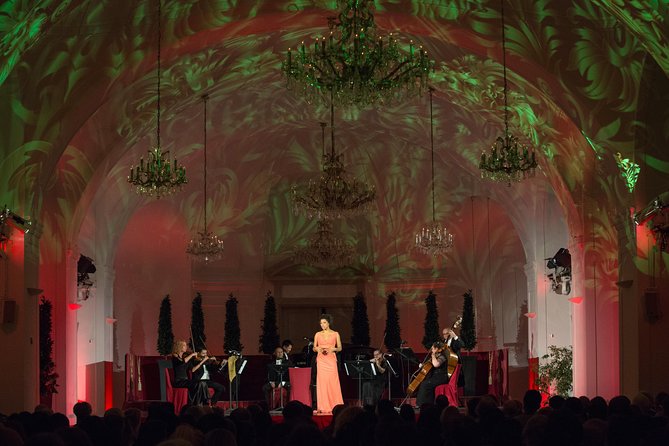 Exclusive Evening at Schönbrunn Palace: After-Hours Audiotour, Dinner, Concert - What to wear and bring for a smart-casual night at a palace