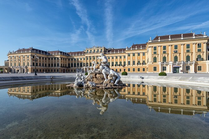Exclusive Evening at Schönbrunn Palace: After-Hours Audiotour, Dinner, Concert - Meeting point reality: arrive early and expect unclear directions