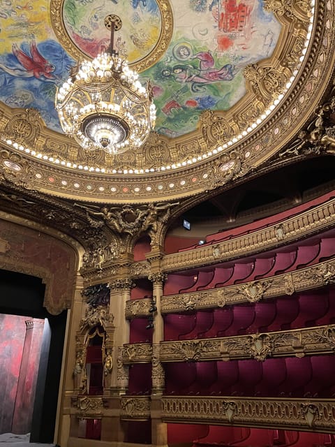 Family-friendly treasure hunt at Opera Garnier - What could go wrong (and how to protect your experience)