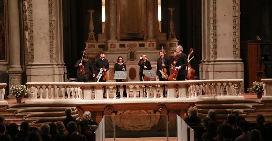Florence: Evening Classical Music Concert - Santo Stefano al Ponte Vecchio: a historic church turned concert hall