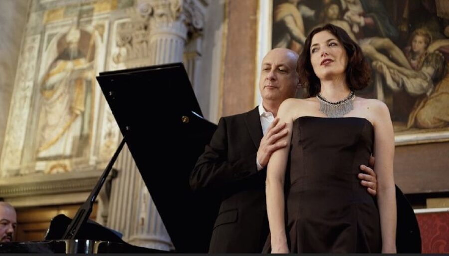 Florence: Pizza Dinner and Opera Arias Concert - The Short Walk to Santa Monaca: How to Keep Timing Smooth