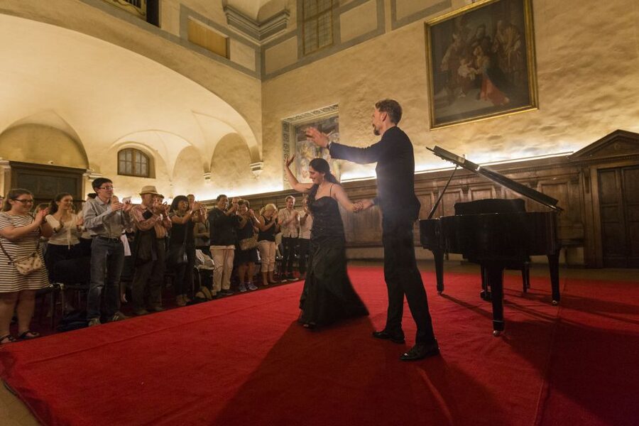 Florence: Santa Monaca Church Italian Opera Concert Ticket - Intermission wine and what to do with the rest of your night
