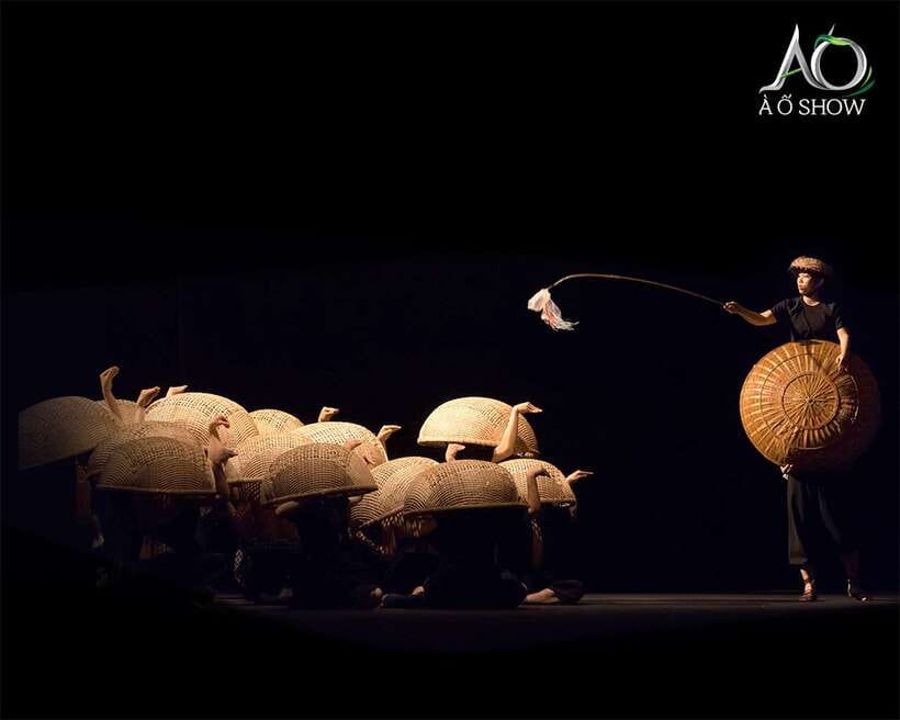 Ho Chi Minh: A O Show Bamboo Circus at Saigon Opera House - Seats, phones, and cameras: make the rules part of your plan