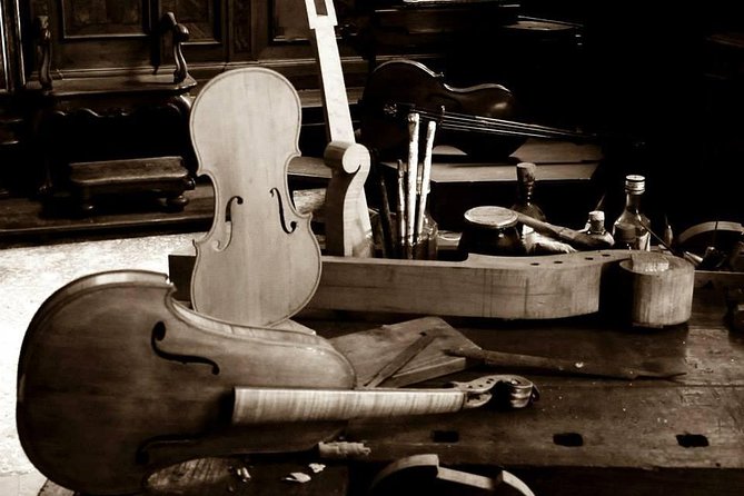 Interpreti Veneziani Concert in Venice Including Music Museum - What You’ll Hear: Vivaldi, Mozart, and the Joy of a Live Program