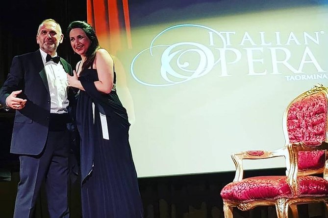 Italian Opera in Taormina - Singers and music style: why piano-backed opera is a crowd-pleaser