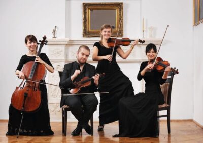 Krakow: Christmas Music Concert With Wine - What happens during the 60-minute Christmas concert