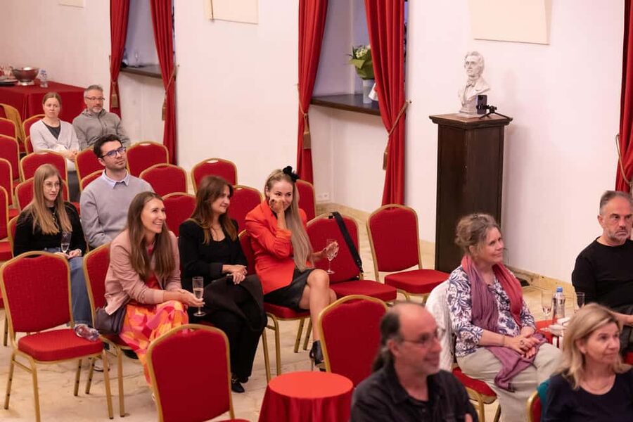 Kraków: Romantic Candlelight Chopin Piano Concert - Wine, Mood, and a Very “Sit Still” Evening
