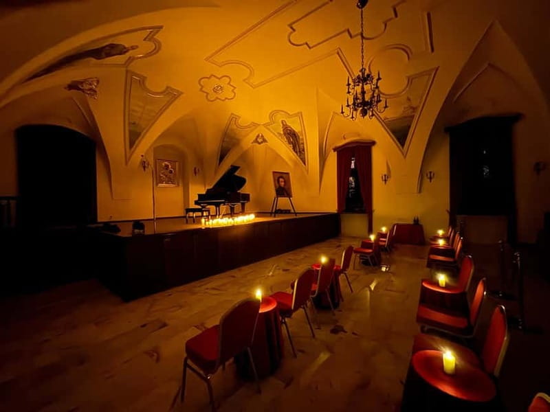 Kraków: VIP Candlelight Concert The Music of Fryderyk Chopin - Your 60-Minute Program: Welcome, Intermission, and Two Performances