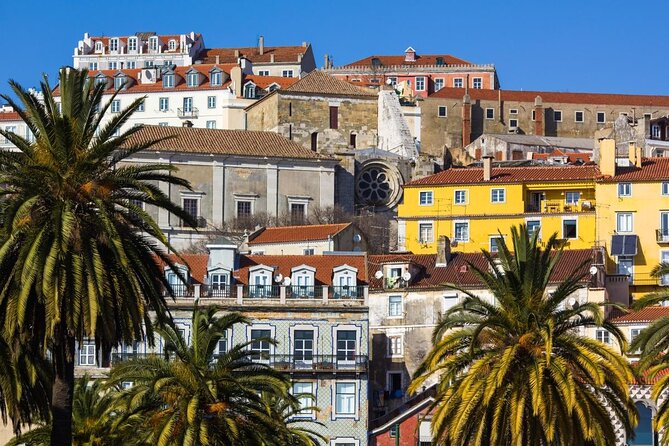 Lisbon Fado Experience: Walking Tour, Dinner and Live Music Show - Key things to know before you go