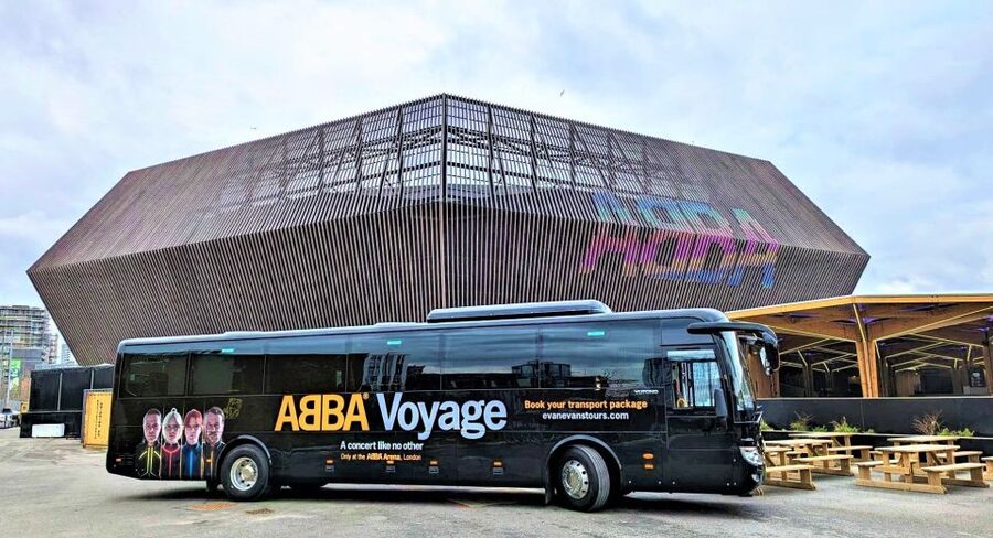 London: ABBA Voyage Express Bus and Optional Concert Ticket - Riding the ABBA Voyage Express: Comfort, Charging, and the Fun Warm-Up