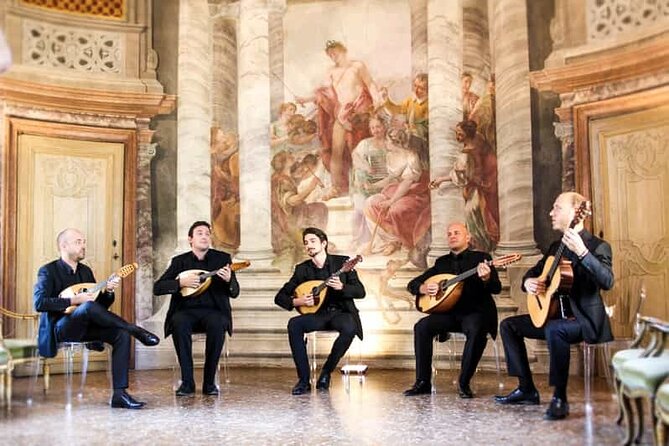 MandolinVenice Concert in Venice - Timing at 8:30 pm: what a 90-minute concert does to your evening