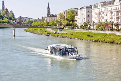 Mozart Concert and Dinner or VIP Dinner at Fortress Salzburg with River Cruise - Funicular to Hohensalzburg + Panorama dinner: where the night turns into a fortress evening