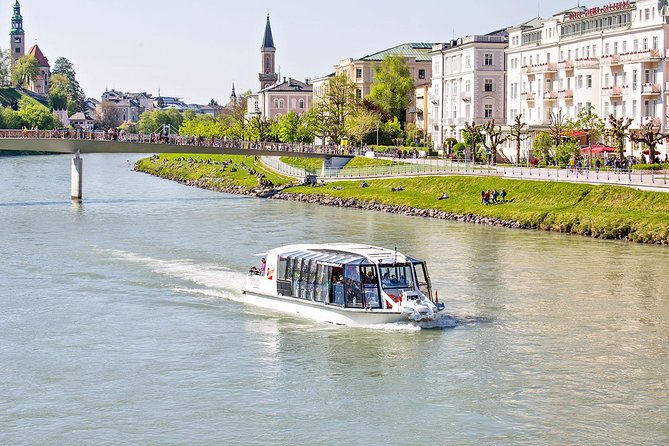 Mozart Concert and Dinner or VIP Dinner at Fortress Salzburg with River Cruise - Funicular to Hohensalzburg + Panorama dinner: where the night turns into a fortress evening