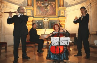 Munich: Classical Concert at the Residenz Palace - The Saturday 6:30 concert hour: what happens after you sit down