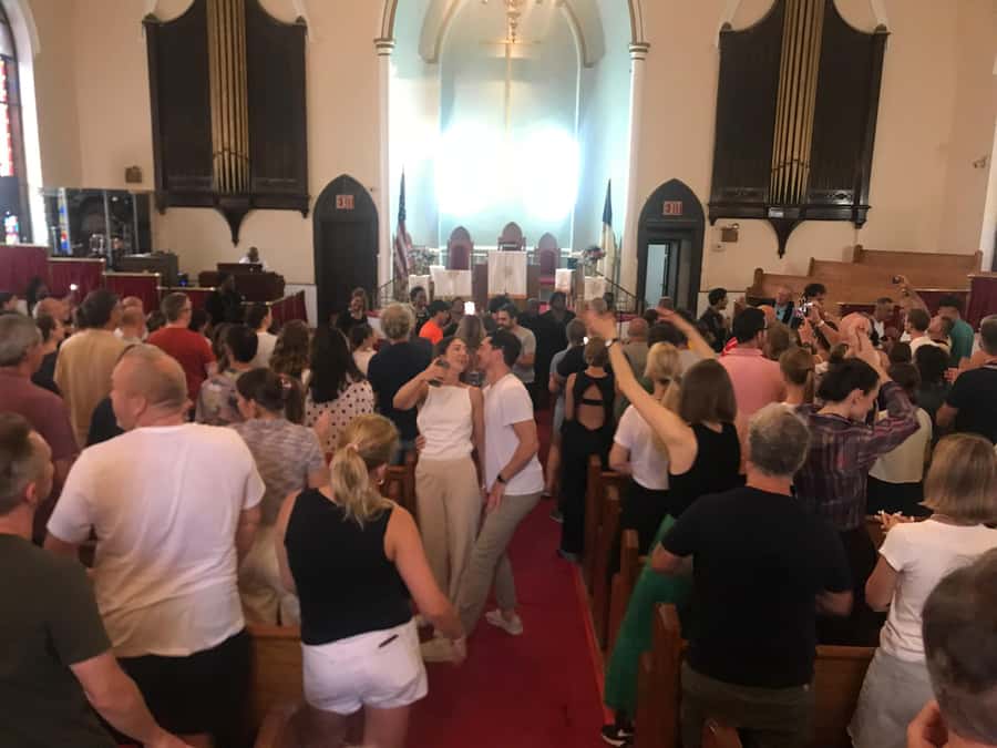 New York City: Harlem Gospel Live Music Concert - What’s Included (and What You Need to Bring)