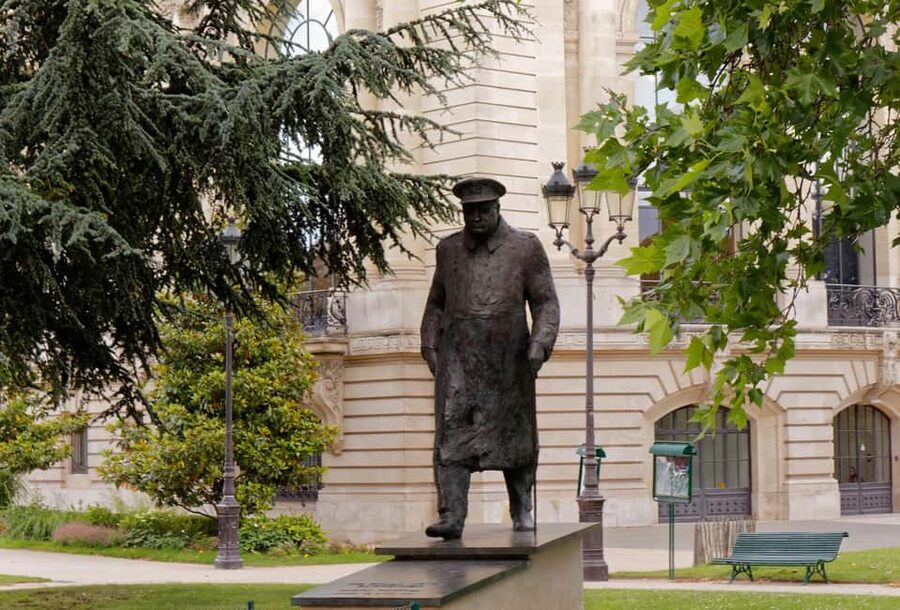 Pairs: The Opera to Hotel des Invalides Guided Walking Tour - Should you book the Opera to Hotel des Invalides walking tour?