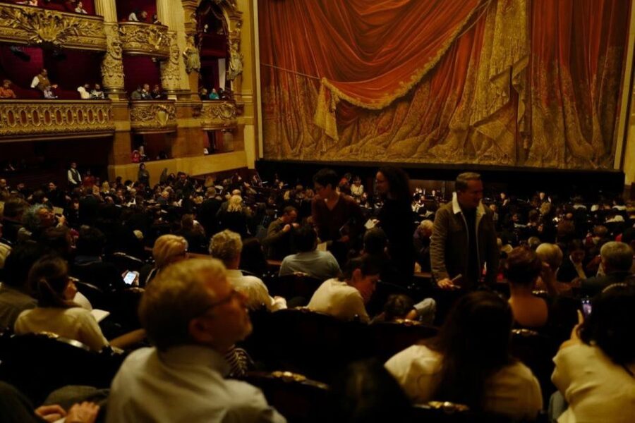 Paris: Opera Garnier and Seine River Cruise Tickets - Who this experience fits best (and who should look elsewhere)
