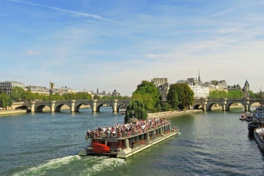 Paris: Opera Garnier and Seine River Cruise Tickets - Getting to the Seine cruise dock near the Eiffel Tower