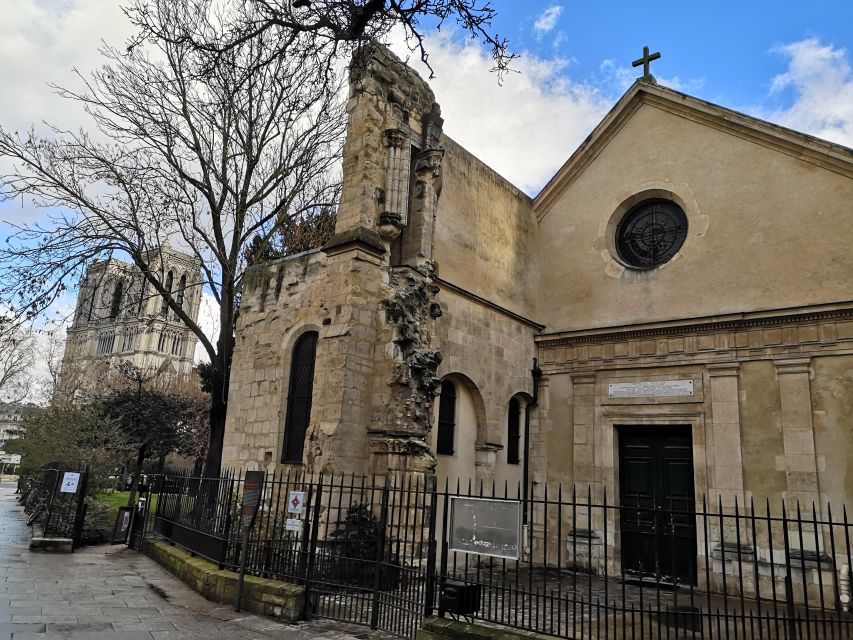 Paris: Romantic Piano Concert at Saint-Julien-le-Pauvre - What You’ll Hear: Chopin Programs and Piano-Centered Favorites