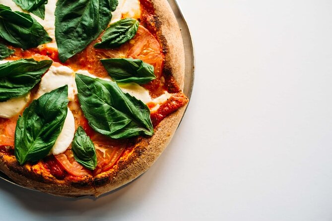 Pizza Dinner and Italian Opera Arias Concert in Florence - Timing and pacing: how not to get stressed at 8:30 pm