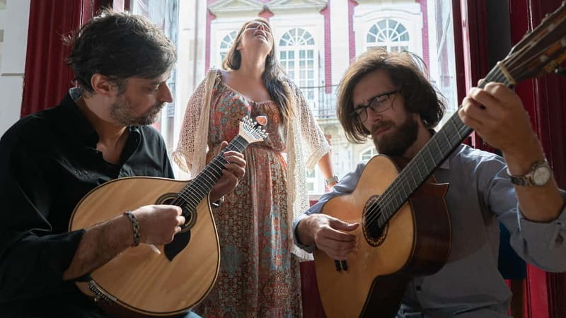Porto: What is Fado? Commented Live Concert with Port Wine - Should You Book Fado na Baixa?