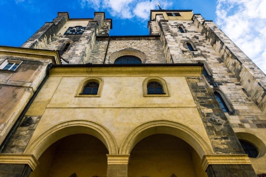 Prague: Classical Concert at St. Giles' Church - A 65-minute game plan: what happens during your evening