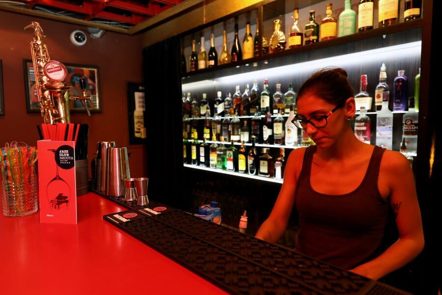 Prague: Concert at Reduta Jazz Club - Drinks, snacks, and the small costs that matter