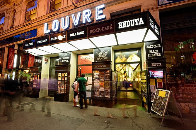 Prague Reduta Jazz Club with Concert Ticket - Bar, atmosphere, and social factor: why it feels like a real night