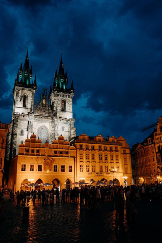 Prague: Tyn Church Classical Music Concert - Violin and Organ Solos: The Two Big “Look Close” Moments
