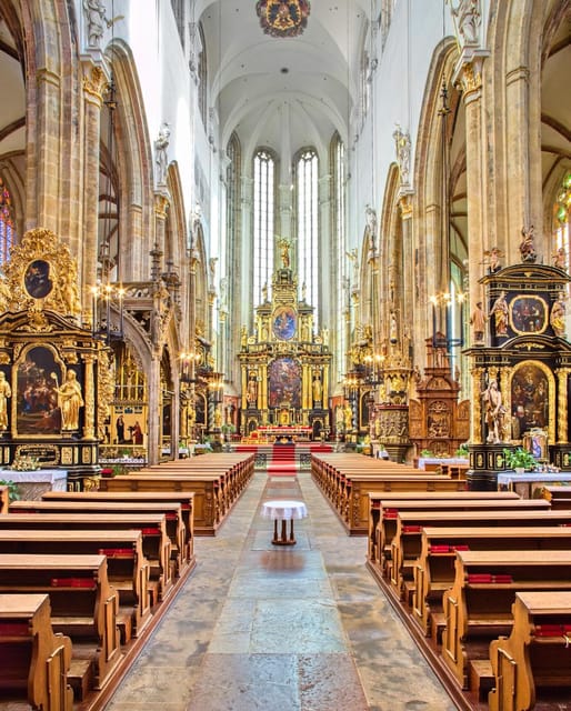 Prague: Tyn Church Classical Music Concert - The Program: A 70-Minute Run Through Big Works