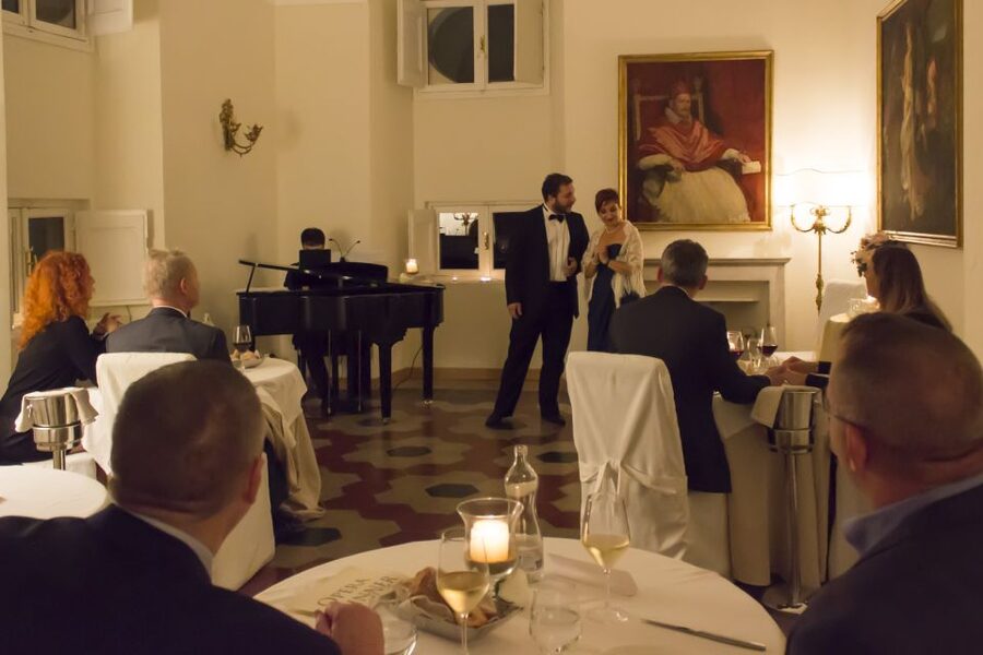 Rome: Dinner and Opera Performance at Palazzo Pamphili - A candlelit dinner with opera at Palazzo Pamphilj