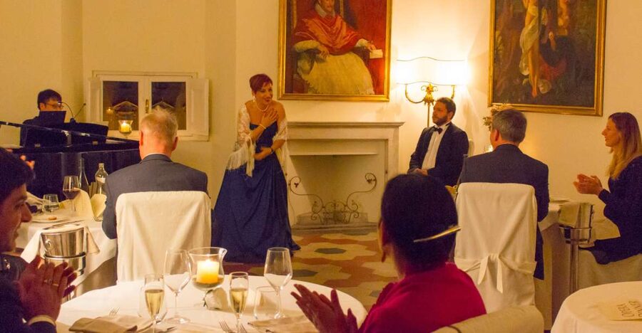 Rome: Dinner and Opera Performance at Palazzo Pamphili - How the 7:30 welcome and 7:45 opera work