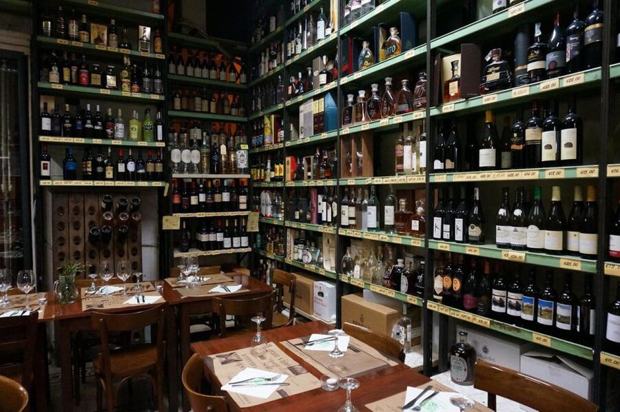 Rome: Italian Opera Concert and Traditional Dinner - Dinner at Enoteca Corsi: classic Roman comfort after the music