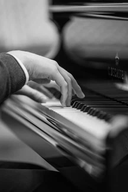 Rome: Italian Opera Night Concert by Candle Glow - The 60-Minute Program: Arias, Duets, and Neapolitan Songs