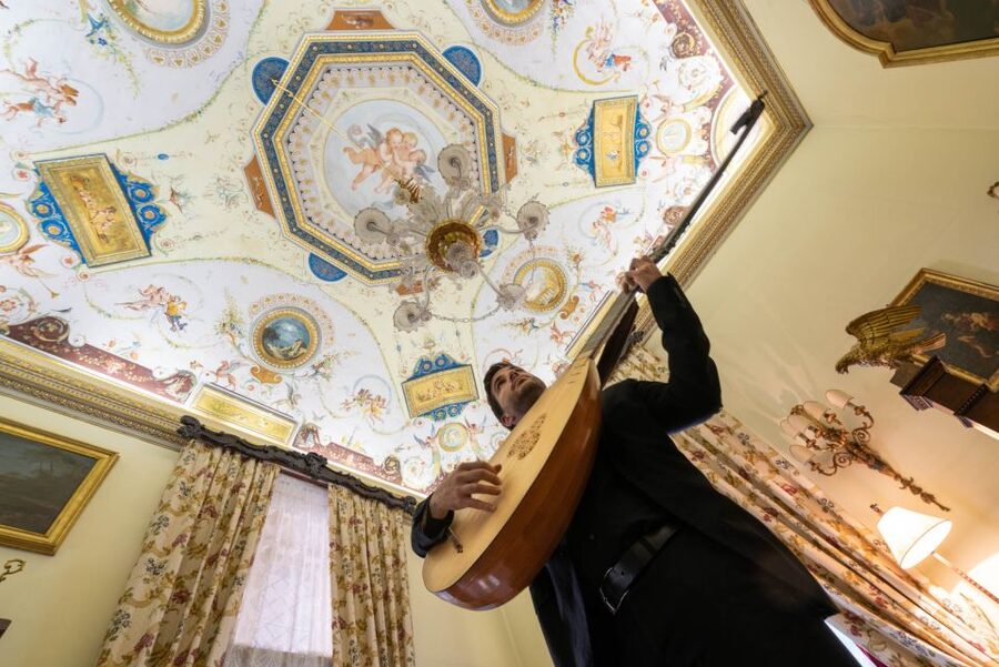 Rome: Opera Concert in Palazzo Doria Pamphilj - Meeting at Doria Pamphilj Gallery: start close to the action