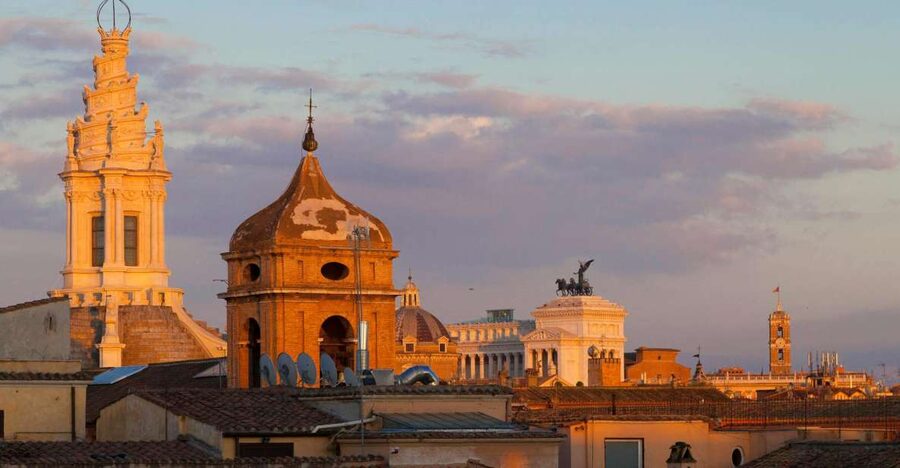 Rome: Terrazza Borromini Open-Air Opera with Aperitif - Terrazza Borromini: Piazza Navona From Above, Not Behind Glass
